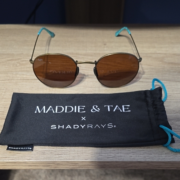 Shady Rays Tangle Free Aston - Picture 1 of 5